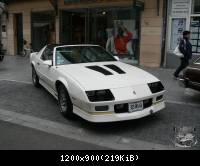 911