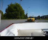 952