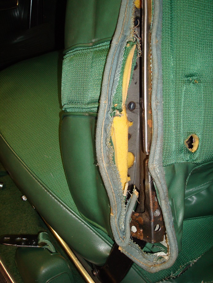 Opening the seat1.jpg