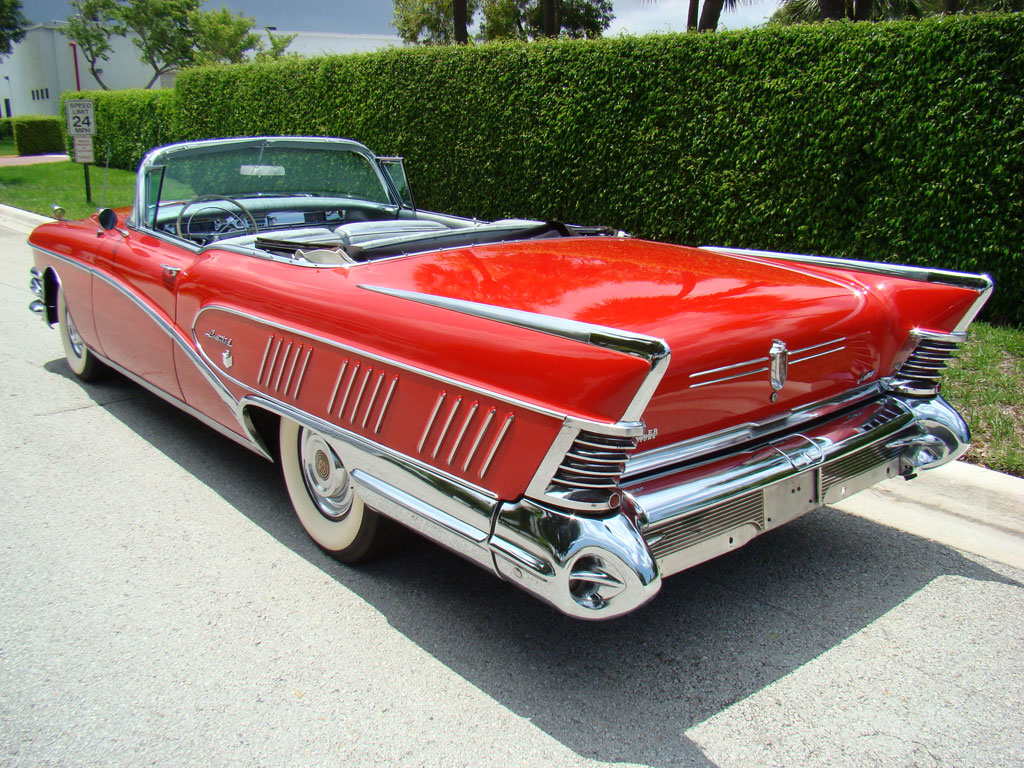 58-Buick-LTD-Red-004.jpg