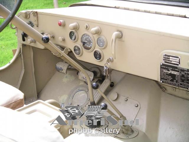 x-Jeep détail 012
